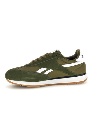 Sneakers verdi con bande laterali bianche e suola bicolore Reebok World 70