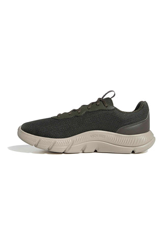 Sneakers verde oliva in mesh con Cloudfoam e Arch Rise a pianta larga Adidas Cloudfoam Flex-Laces