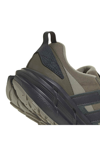 Sneakers Verdi Adidas Astrastar Atr