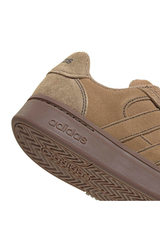 Braune Sneaker Adidas Grand Court Alpha Sk8