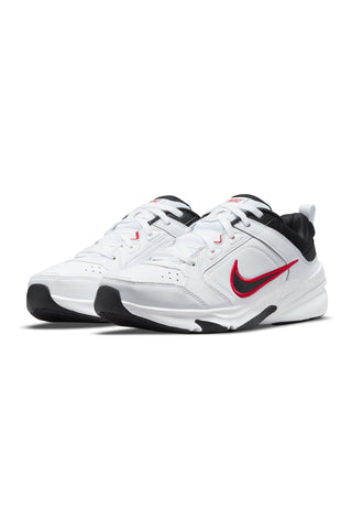 Sneakers bianche Nike Defy All Day