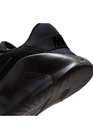 Schwarze Nike Flex Train Sneaker