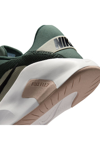Grüne Nike Flex Train Sneaker
