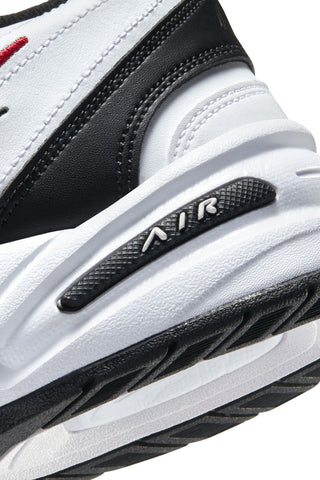 Sneakers bianche e nere Nike Air Monarch IV