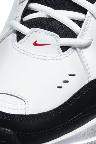 Sneakers bianche e nere Nike Air Monarch IV