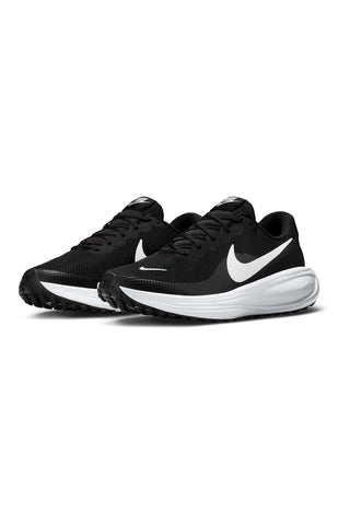 Sneakers nere Nike Revolution 8