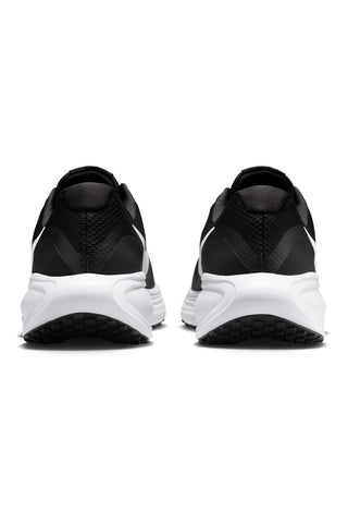 Sneakers nere Nike Revolution 8