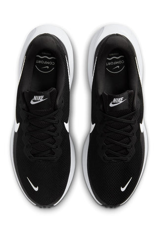 Sneakers nere Nike Revolution 8