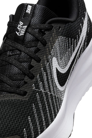Scarpe da running nere Nike Run Defy