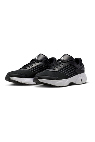 Schwarze Nike Jordan Trunner Flow Sneaker