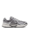 Sneakers grigie Nike V5 RNR