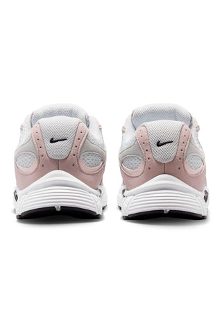 Sneakers bianche e beige  Nike V5 Runner Suede