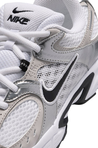 Sneakers bianche Nike V5 RNR