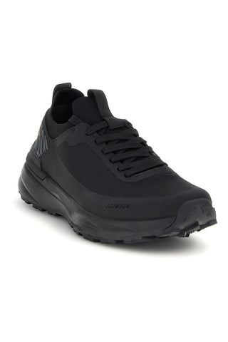 Schwarze Sneaker mit Ton-in-Ton-Details 2t2l Premium YH25318