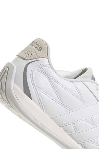 Sneakers Bianche Adipista Adidas HQ9161