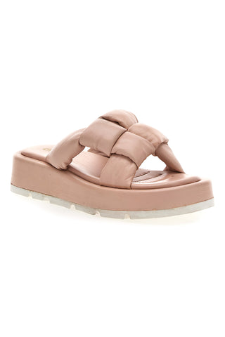 Nudefarbene Flatform-Hausschuhe Danke 3780