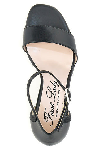 Schwarze First Lady 1910-Sandalen mit Absatz