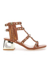 Die ersten 206 braunen Damensandalen mit Nieten