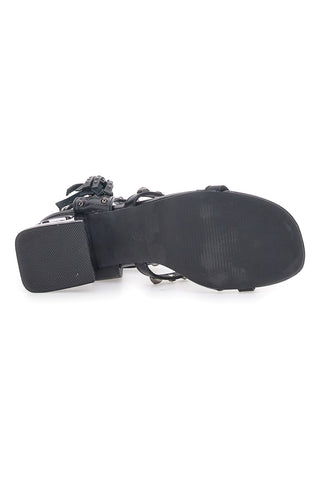 Schwarze Sandalen mit Nieten The First 206