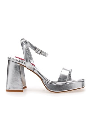 BettyFlowers 202 silberne Sandalen mit Blockabsatz