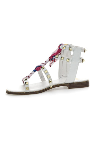 Weiße Sklavensandalen mit Nieten Me & Me 1532