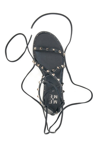 Schwarze flache Sklavensandalen mit Nieten Me & Me 1531