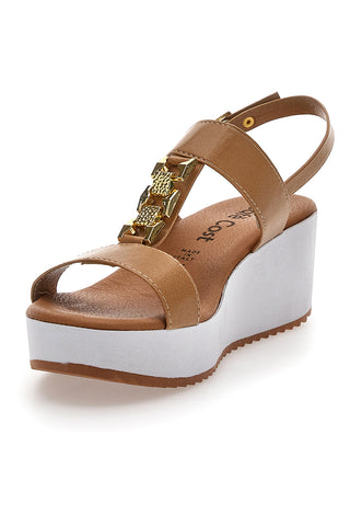 Cognacfarbene Plateausandalen, hergestellt im italienischen Café, Kosten 364022