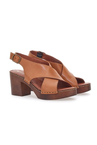 Braune Sandalen mit Pittarello-Absatz 1146204