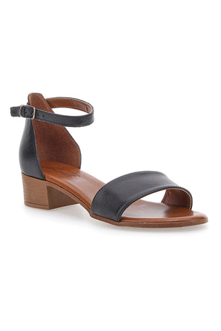 Schwarze Sandalen mit niedrigem Absatz im Pittarello-Look 243035