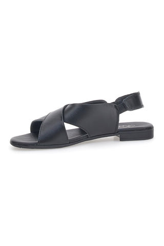 Schwarze flache Sandalen aus echtem Leder im Pittarello-Look 225435