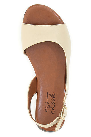 Flache Sandsandalen aus echtem Leder im Pittarello-Look 225110