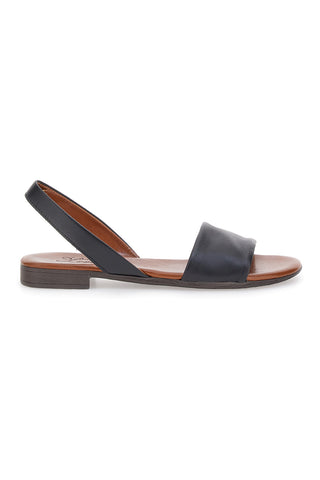Sandali Flat Neri In Pelle Pittarello Look 225140