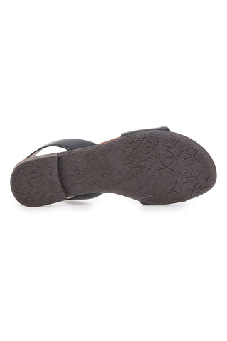Flache schwarze Ledersandalen im Pittarello-Look 225140