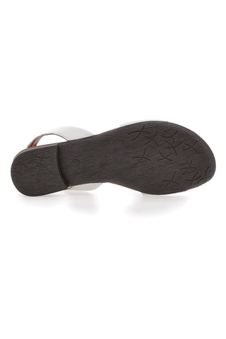 Weiße flache Sandalen mit Lederinnensohle im Pittarello-Look 225140