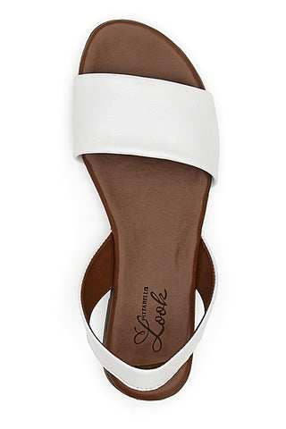 Weiße flache Sandalen mit Lederinnensohle im Pittarello-Look 225140
