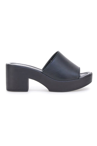 Schwarze Pantoffeln mit Absatz Pittarello Love 3174