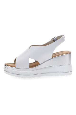Weiße Plateau-Sandalen „Energy 423“.