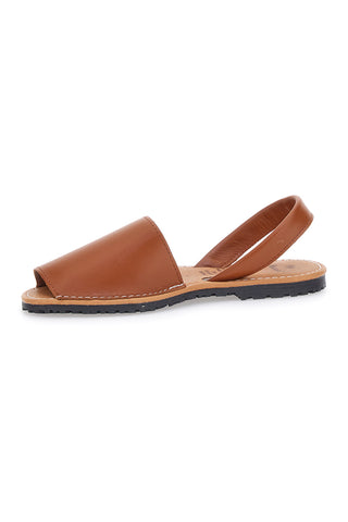 Braune menorquinische Schuhe mit Flat Fly Nature 101-Sohle