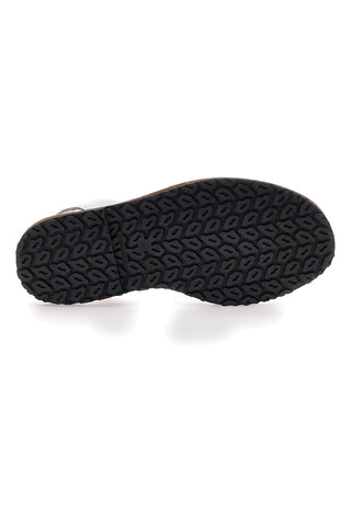 Weiße menorquinische Schuhe mit Flat Fly Nature 101-Sohle