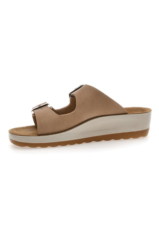 Beige Hausschuhe mit verstellbaren Bändern Fly Flot 42644