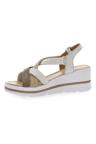 Weiße Keilsandalen aus Pittarello-Leder 191001