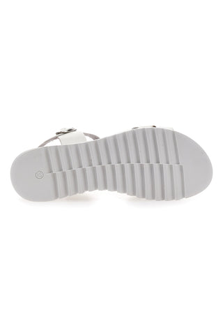 Weiße und platinfarbene Sandalen mit gekreuzten Bändern und Riemen Plocadi 003