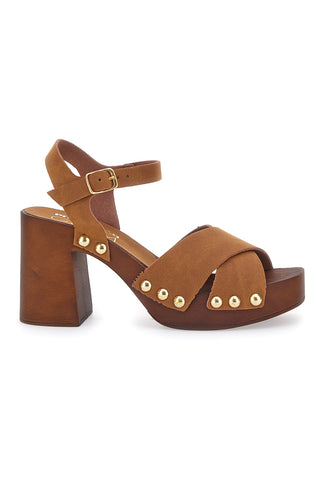Clogs braune Sandalen mit 9 cm Absatz Pittarello 8507