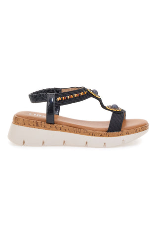 Schwarze Sandalen mit Applikationen und Perlen The First 60785