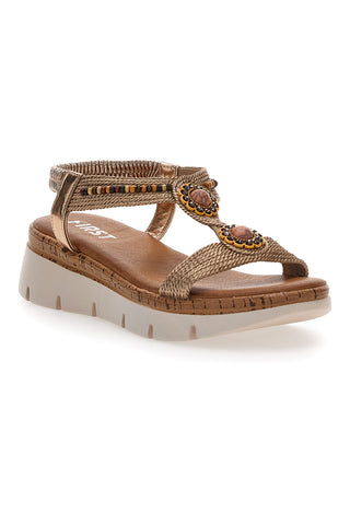 Braune Sandalen mit Applikationen und Perlen The First 60785