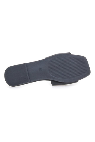 Schwarze Hausschuhe mit Maxi-Quadratkette MON DIEU PRE5413P