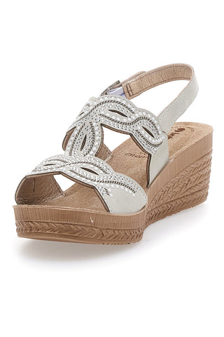 Inblu 14 GO verzierte weiße Keilsandalen