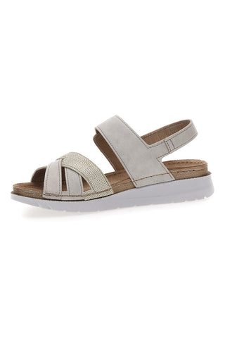 Inblu 47CN Weiße geschlossene Sandalen