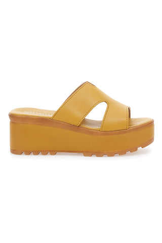 Ciabatte in vera pelle gialle PITTARELLO LOVE 3403101