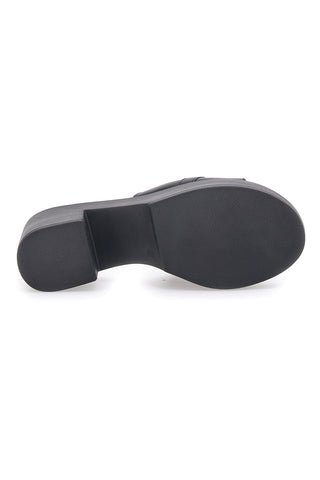 Schwarze Clogs mit Lederband und dekorativer Schnalle Made in Italy PITTARELLO 353471082